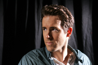Ryan Reynolds Poster 2192873
