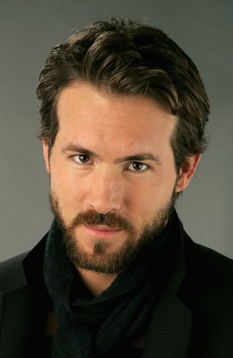 Ryan Reynolds Poster 2218465