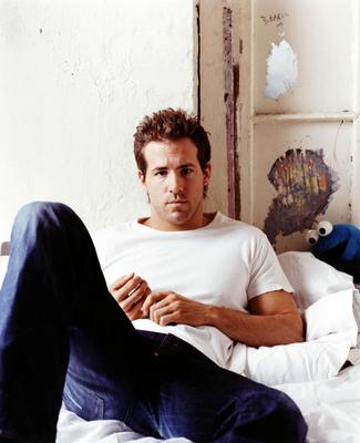 Ryan Reynolds Poster 2218469