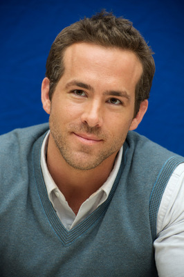 Ryan Reynolds Poster 2243825