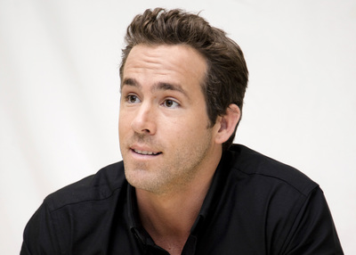 Ryan Reynolds Poster 2243831