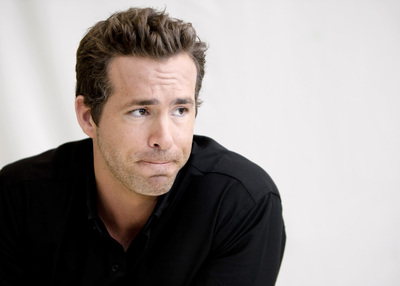 Ryan Reynolds Poster 2243835