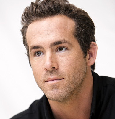 Ryan Reynolds Poster 2243847