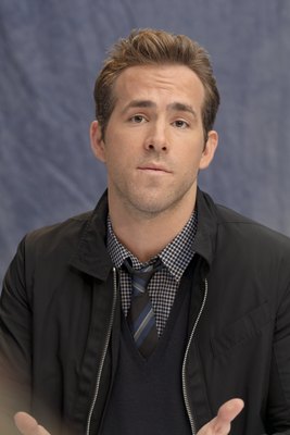 Ryan Reynolds Poster 2251616