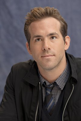 Ryan Reynolds Poster 2251617