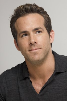 Ryan Reynolds Poster 2251622
