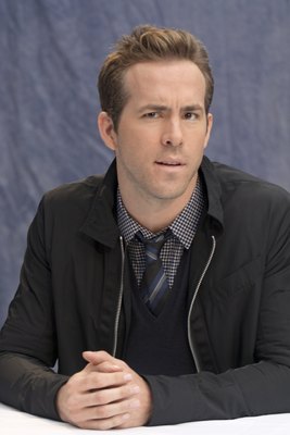 Ryan Reynolds Poster 2251624