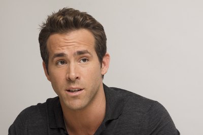 Ryan Reynolds Poster 2251640