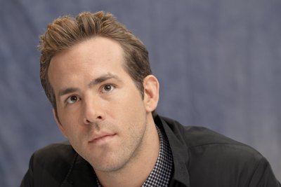 Ryan Reynolds Poster 2251654