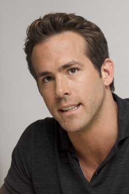Ryan Reynolds Poster 2251657