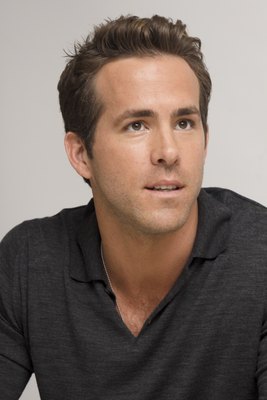 Ryan Reynolds Poster 2251707
