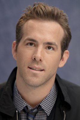 Ryan Reynolds Poster 2251715