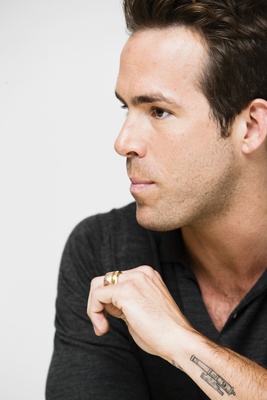 Ryan Reynolds Poster 2287913