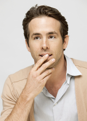 Ryan Reynolds Poster 2309019