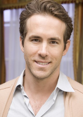 Ryan Reynolds Poster 2309027