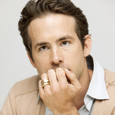 Ryan Reynolds Poster 2309032