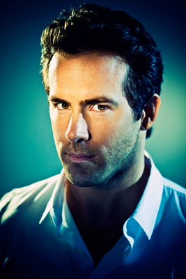 Ryan Reynolds Poster 2340705