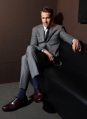 Ryan Reynolds Poster 2399034