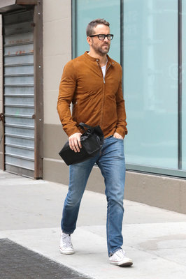 Ryan Reynolds Poster 2830381