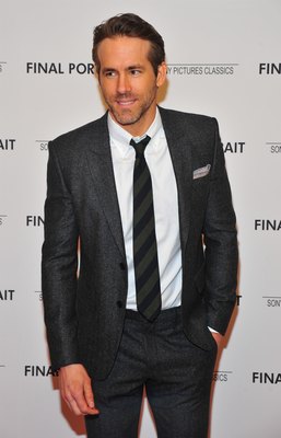 Ryan Reynolds Poster 3216811