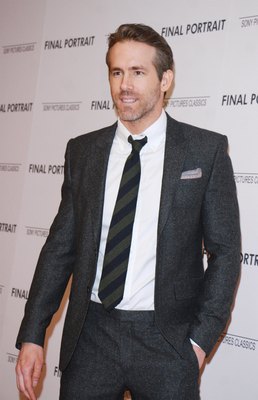 Ryan Reynolds Poster 3216846