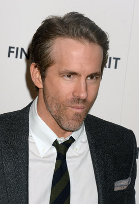 Ryan Reynolds Poster 3216984