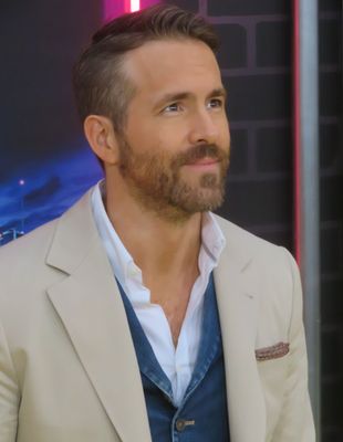 Ryan Reynolds Poster 3830323