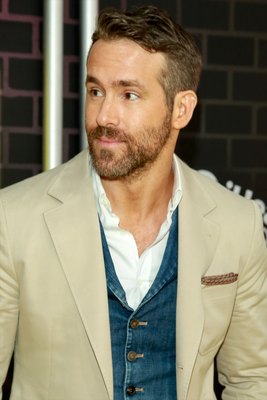 Ryan Reynolds Poster 3830336