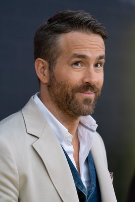 Ryan Reynolds Poster 3830357