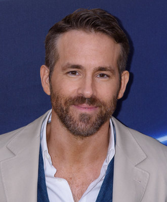 Ryan Reynolds Poster 3830459