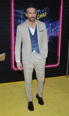 Ryan Reynolds Poster 3830475