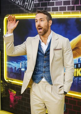 Ryan Reynolds Poster 3830497