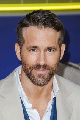 Ryan Reynolds Poster 3860508