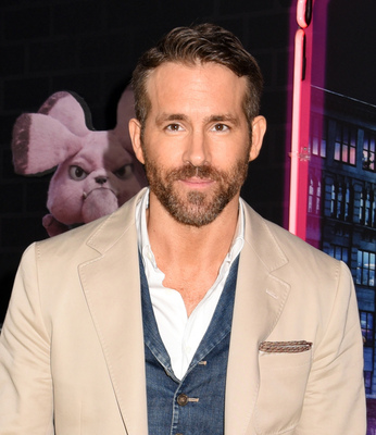 Ryan Reynolds Poster 3860609