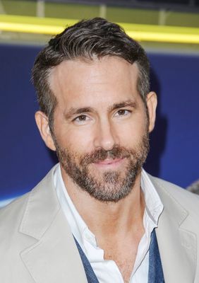 Ryan Reynolds Poster 3860657