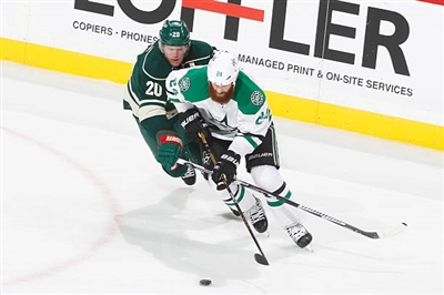 Ryan Suter Poster 3564596