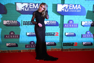 Sabrina Carpenter Poster 2872457