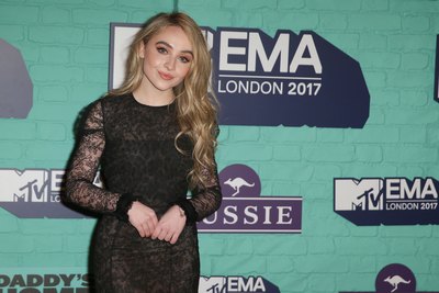 Sabrina Carpenter Poster 2872518
