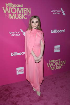 Sabrina Carpenter Poster 2918717