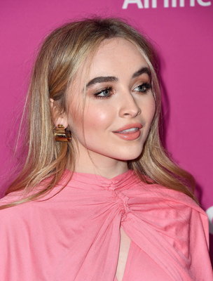 Sabrina Carpenter Poster 2918734