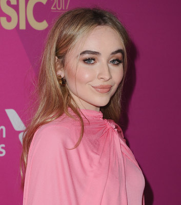 Sabrina Carpenter Poster 2918753