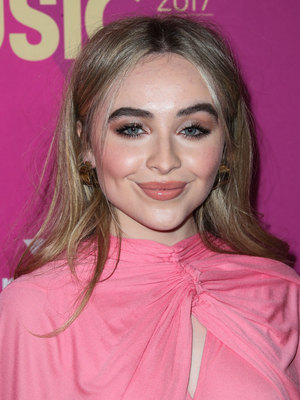 Sabrina Carpenter Poster 2918764