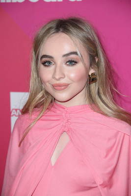 Sabrina Carpenter Poster 2918770
