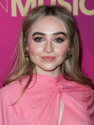 Sabrina Carpenter Poster 2918836
