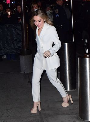 Sabrina Carpenter Poster 2950345