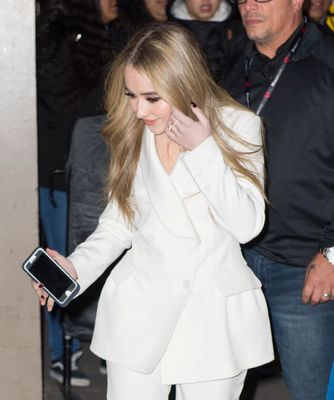 Sabrina Carpenter Poster 2950347