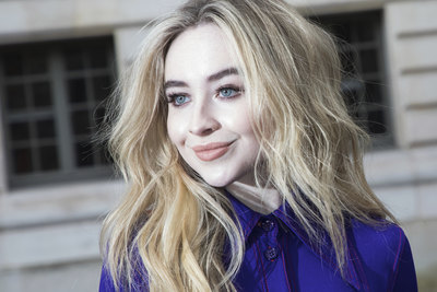 Sabrina Carpenter Poster 3152086