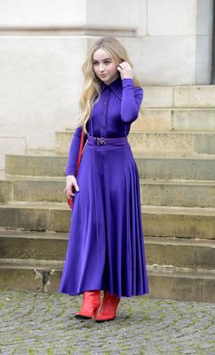 Sabrina Carpenter Poster 3152095