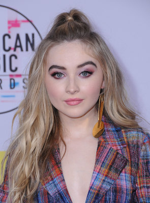 Sabrina Carpenter Poster 3163960