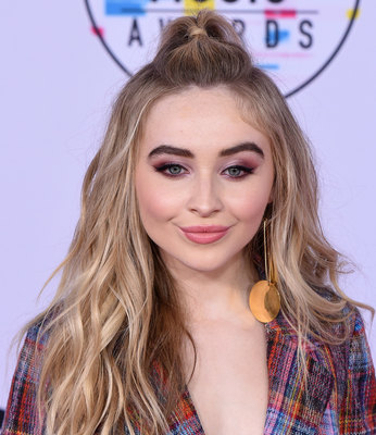 Sabrina Carpenter Poster 3163978